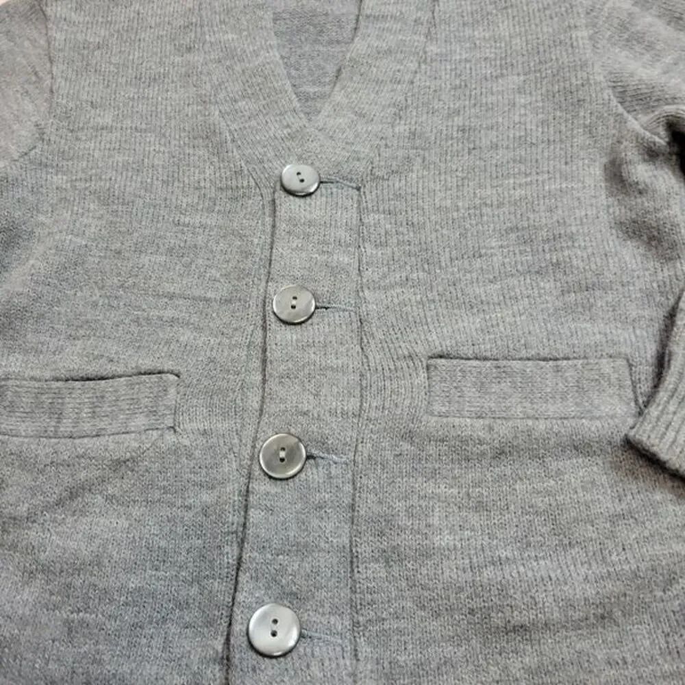 School Apparel sweater 4 - Picture 2 of 3